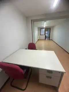 Büro mit Aufzug zur Miete in Calle de la Guardia Civil 1