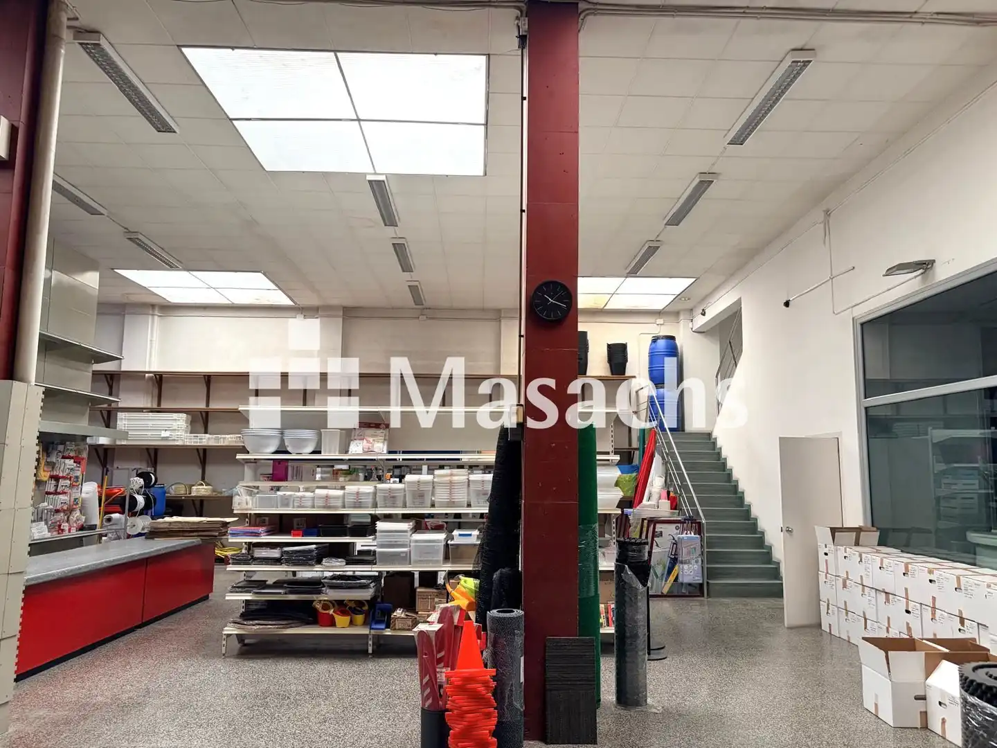 Nau industrial de lloguer en Sabadell