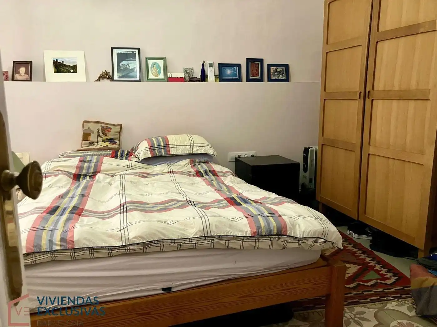 Schlafzimmer von Wohnung zum Verkauf in Barcelona mit Klimaanlage, Heizung und Privatgarten