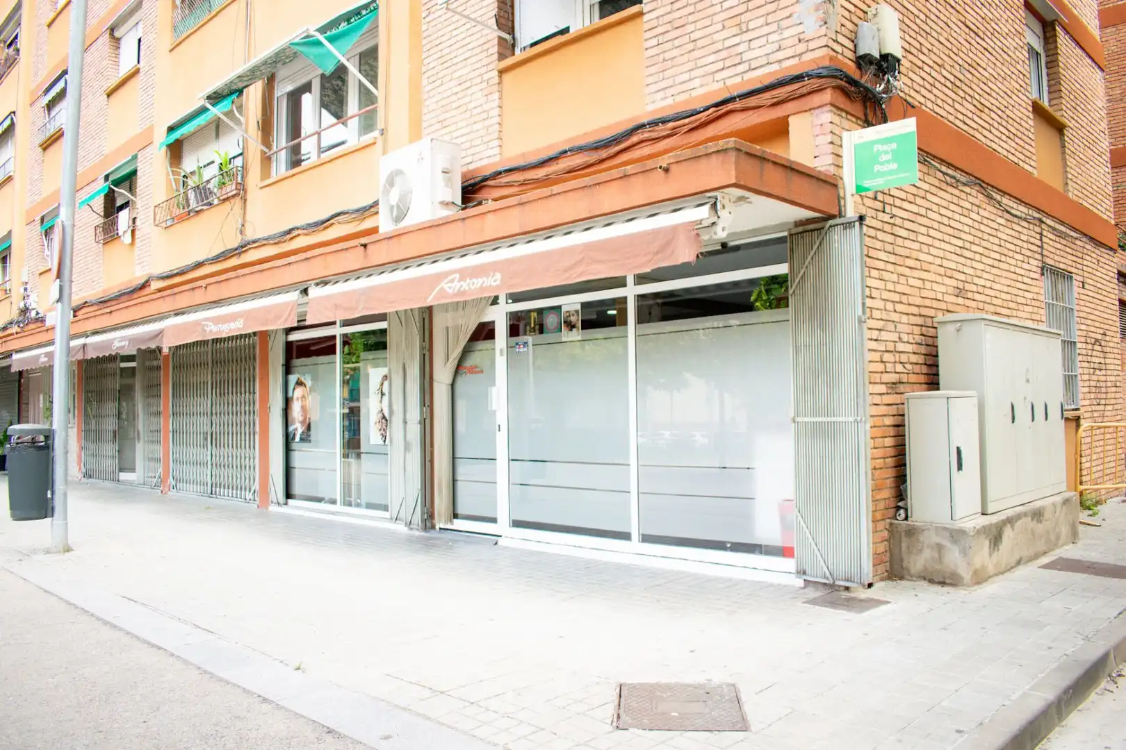 Local comercial en venta en Montornès del Vallès, imagen 2