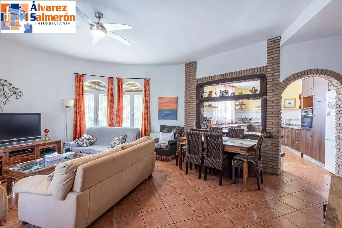 Detached house with pool for sale in Residencial Triana - Barrio Alto, imagen 9