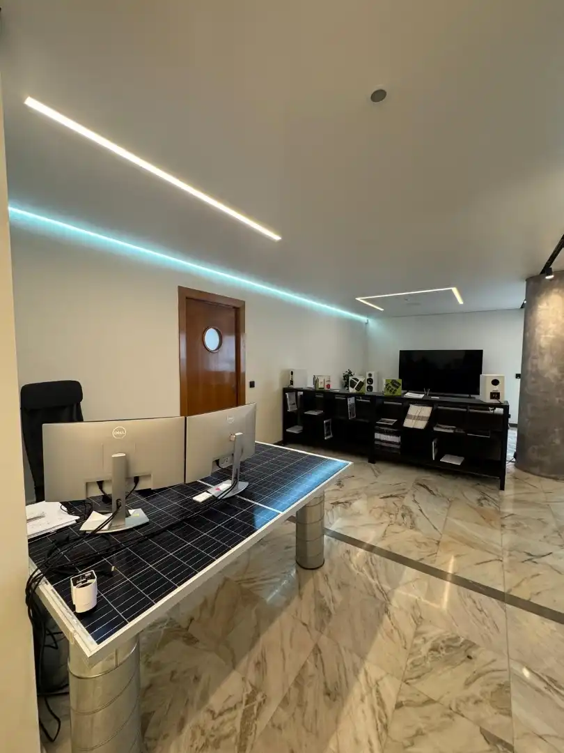 Oficina de alquiler en Marbella
