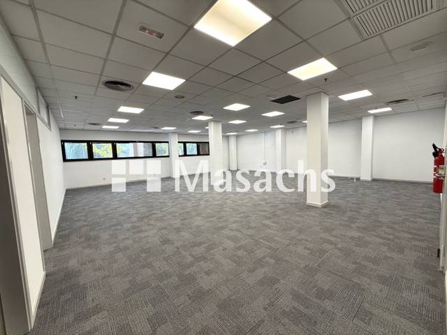 Oficina en Alquiler en Zona Nord