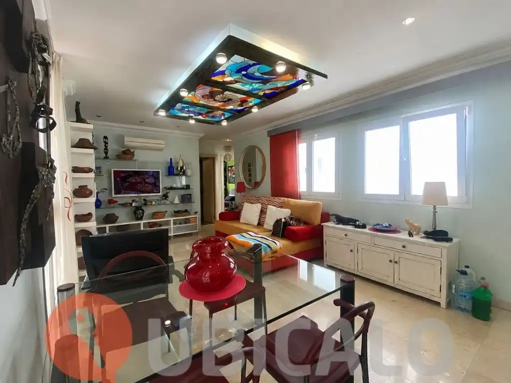 Sala d'estar de Àtic en venda en San Cristóbal de la Laguna amb Moblat, Forn i Rentadora