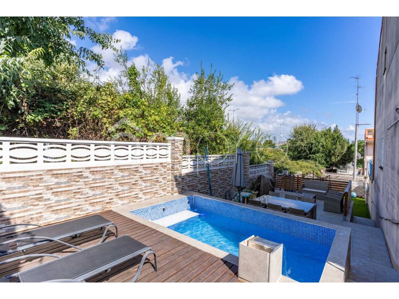 Piscina de Casa adosada en venda en  Tarragona Capital amb Calefacció, Jardí privat i Parquet
