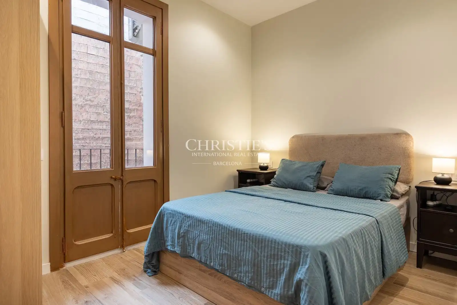 Bedroom of Flat for sale in Gràcia