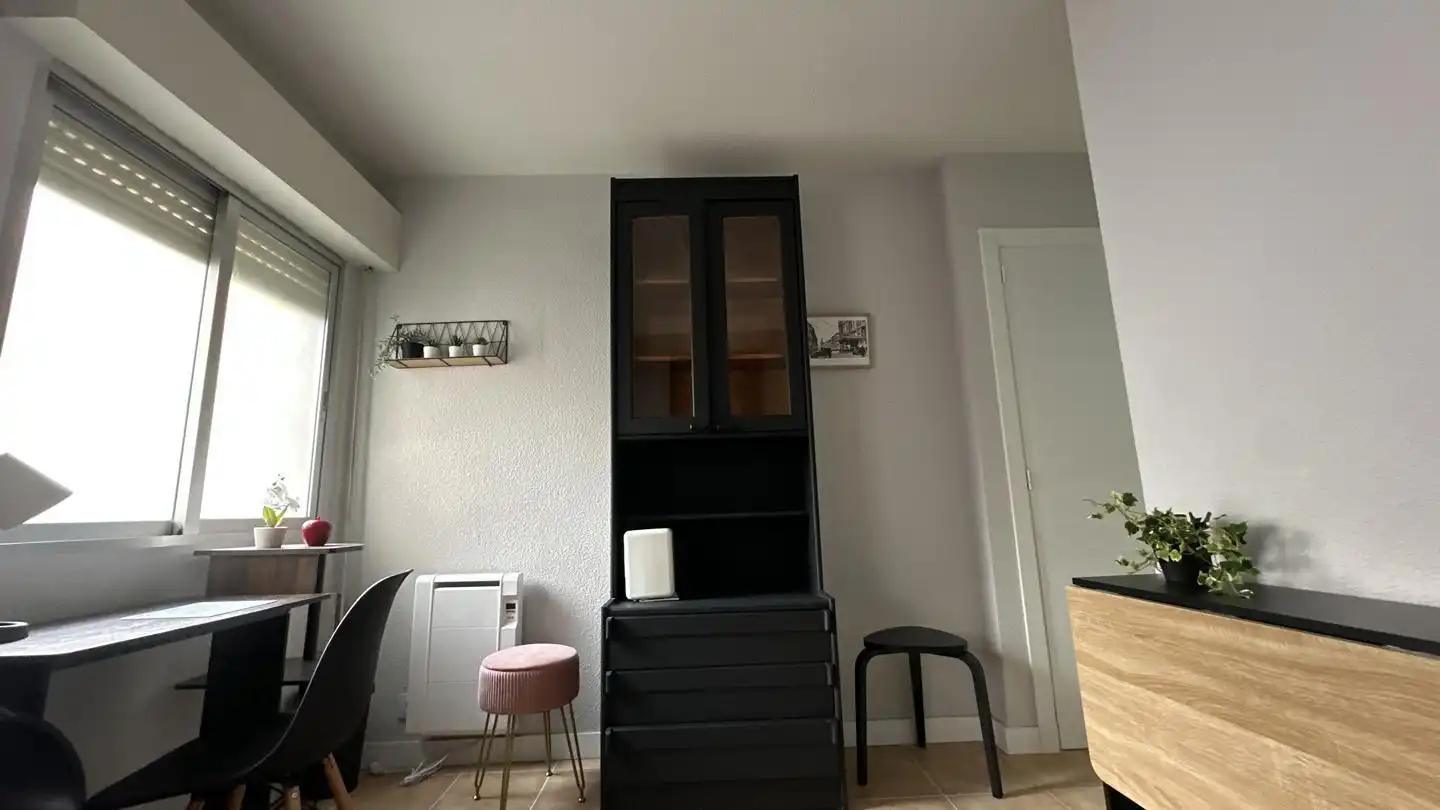 Menjador de Planta baixa per a compartir en Madrid amb Moblat
