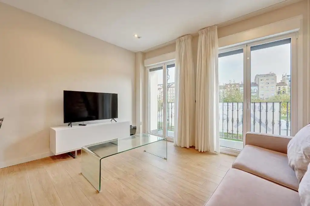 Wohnung zur Miete in Pamplona / Iruña, Navarra