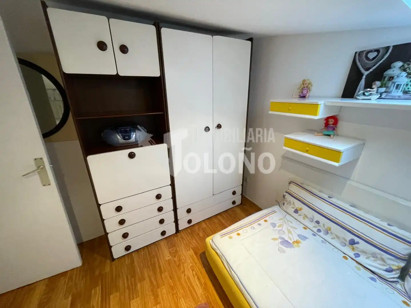 Dormitori de Casa o xalet en venda en Cuzcurrita de Río Tirón amb Traster, Moblat i Rentadora