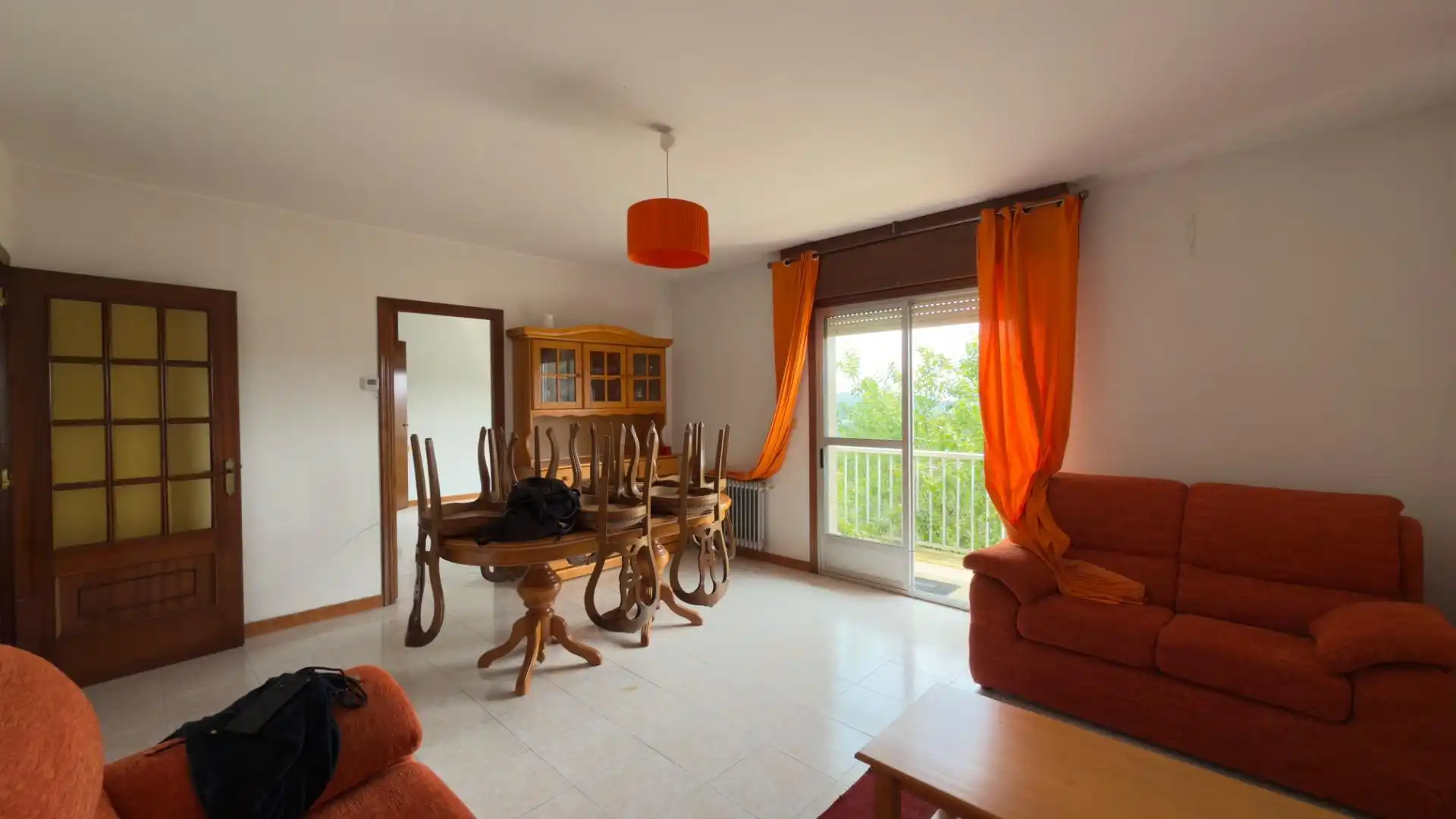 Sala de estar de Casa o chalet en venta en Avión con Calefacción, Jardín privado y Trastero