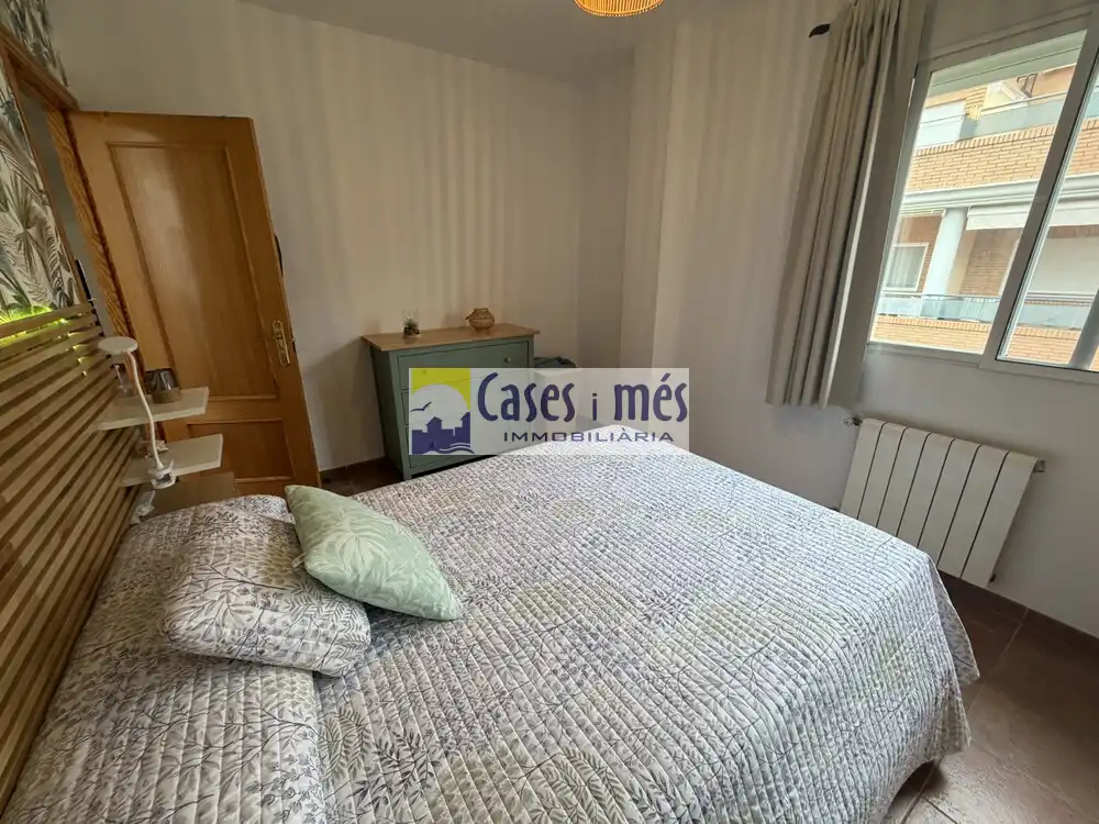 Schlafzimmer von Einfamilien-Reihenhaus zum Verkauf in Albalat dels Tarongers mit Klimaanlage, Heizung und Terrasse
