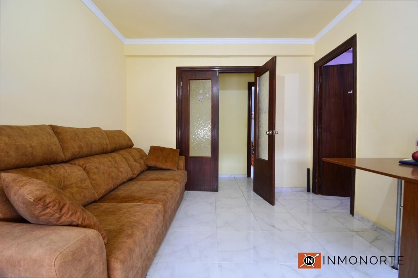 Living room of Flat for sale in Laredo