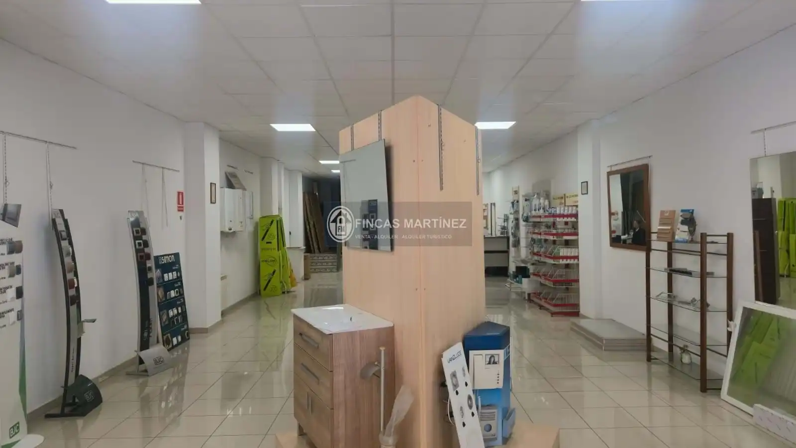 Local comercial en venda a CARRER FRANCESC PEREZ DOLÇ