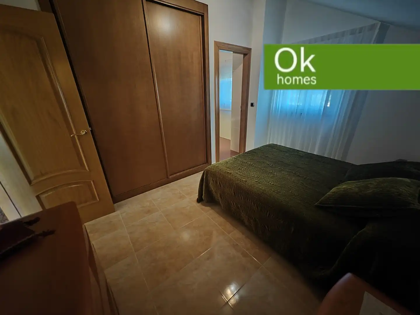 Dormitori de Casa o xalet en venda en Melide amb Calefacció, Jardí privat i Parquet