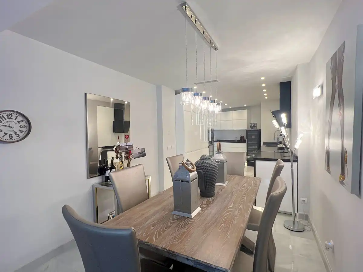Apartament amb terrassa en venda a La Quinta, imagen 3