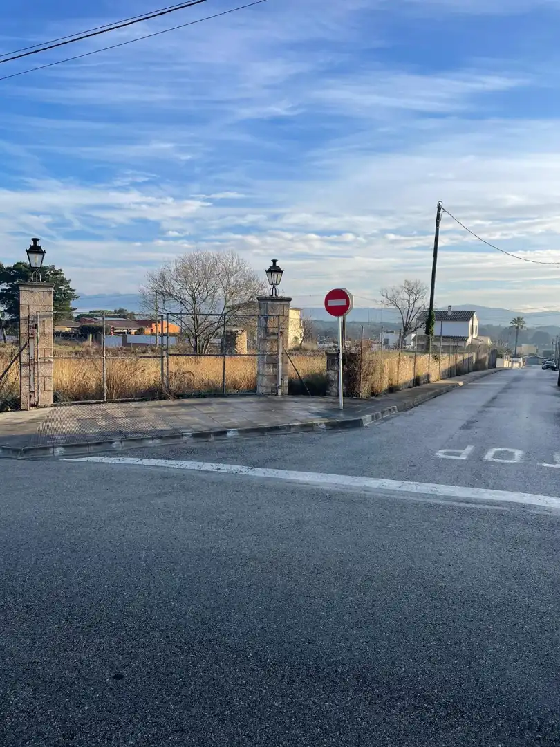Terreno industrial en venta en Llagostera