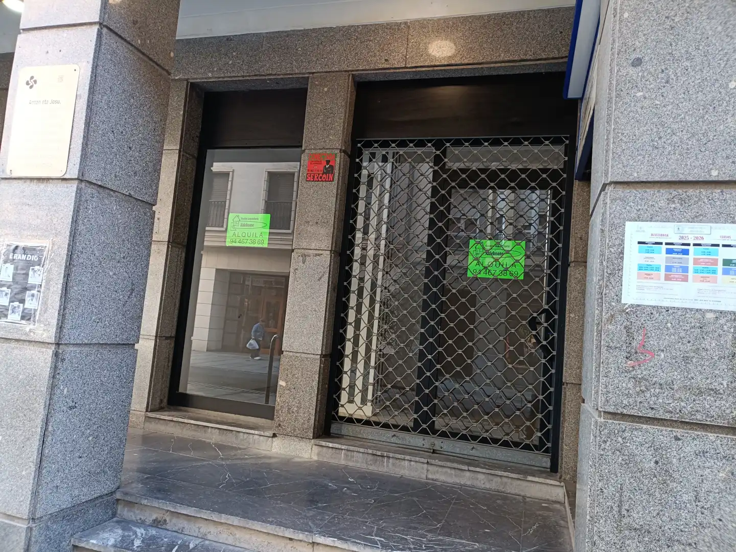 Local commercial à louer à Obieta Kalea, imagen 10