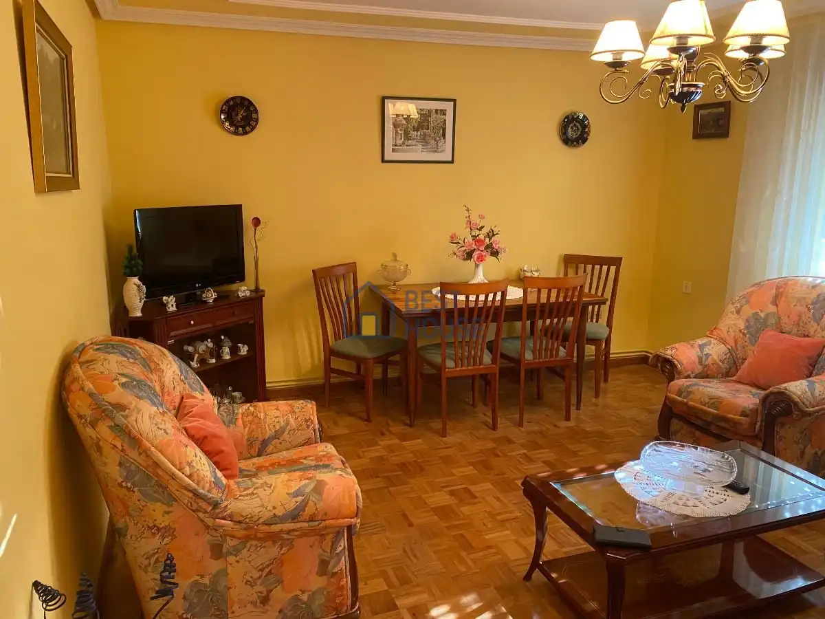 Casa en venda a Chozas de Abajo, imagen 2
