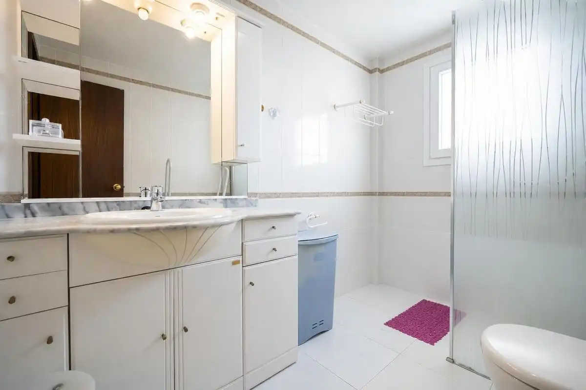 Bathroom of Flat for sale in Sant Antoni de Portmany  with Air Conditioner and Heating