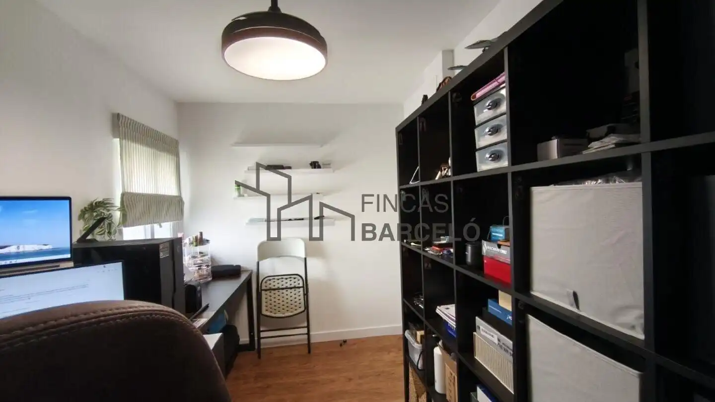 Flat for sale in Oliver