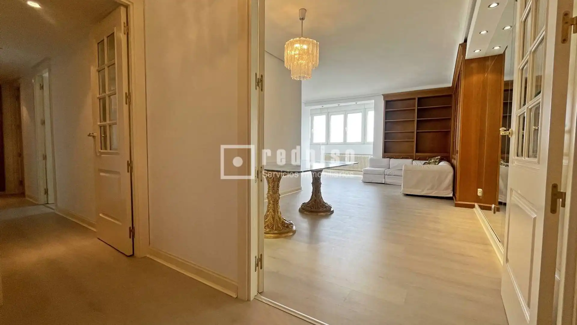 Dormitori de Pis de lloguer en  Madrid Capital amb Calefacció, Jardí privat i Piscina