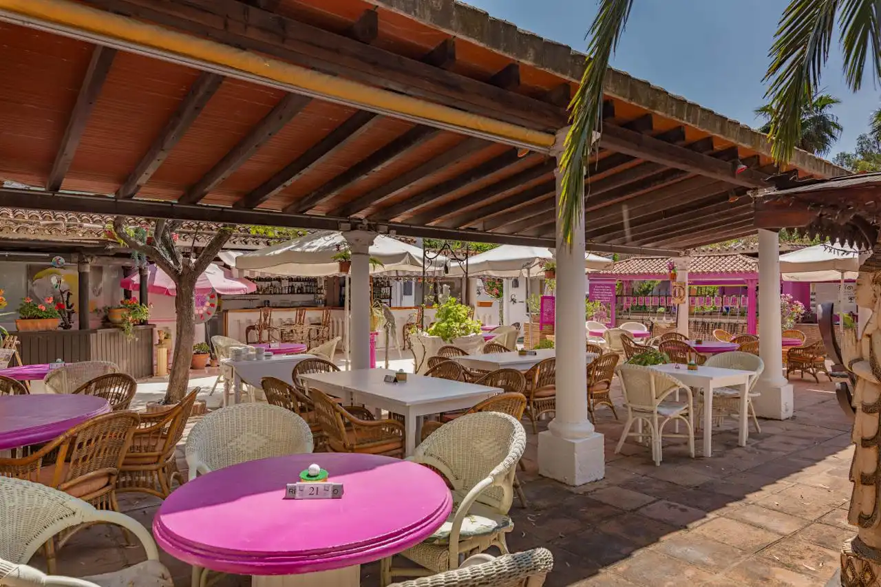 Casa o xalet en venda en Manilva amb Aire condicionat, Jardí privat i Terrassa