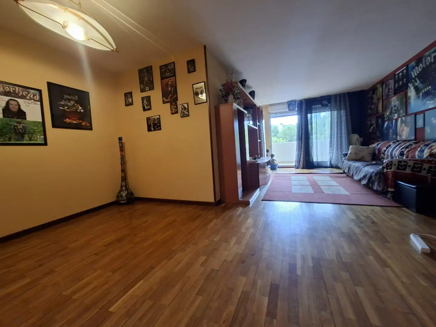 Living room of Flat for sale in Badalona  with Air Conditioner, Heating and Terrace