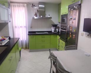 Kitchen of Flat to share in Cuenca Capital