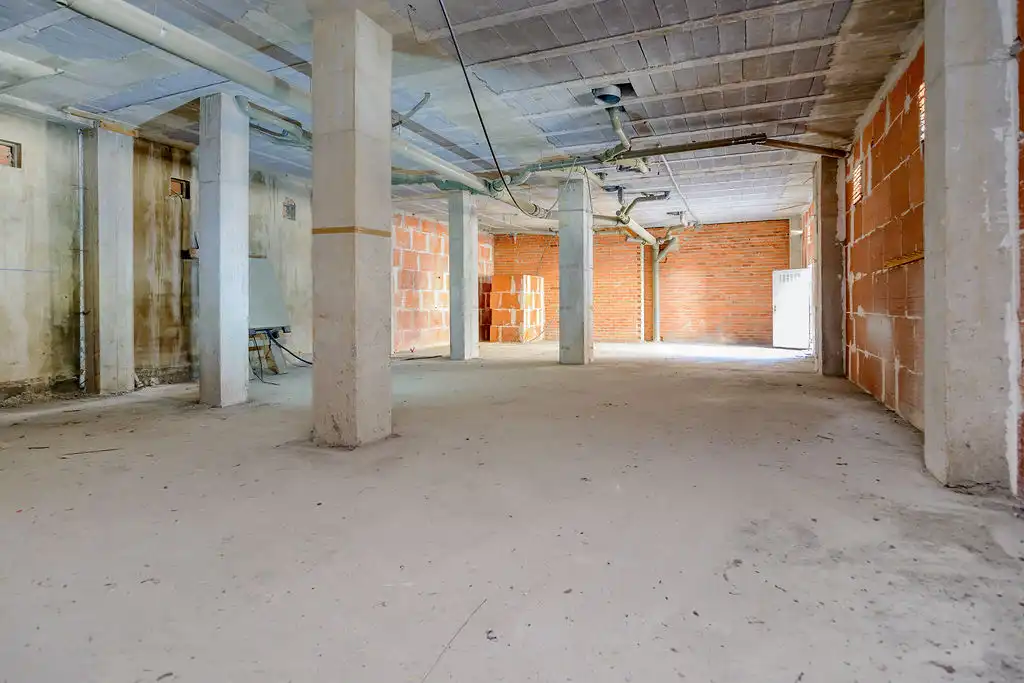 Business premises for sale in C/ Francisco Pintado, imagen 12