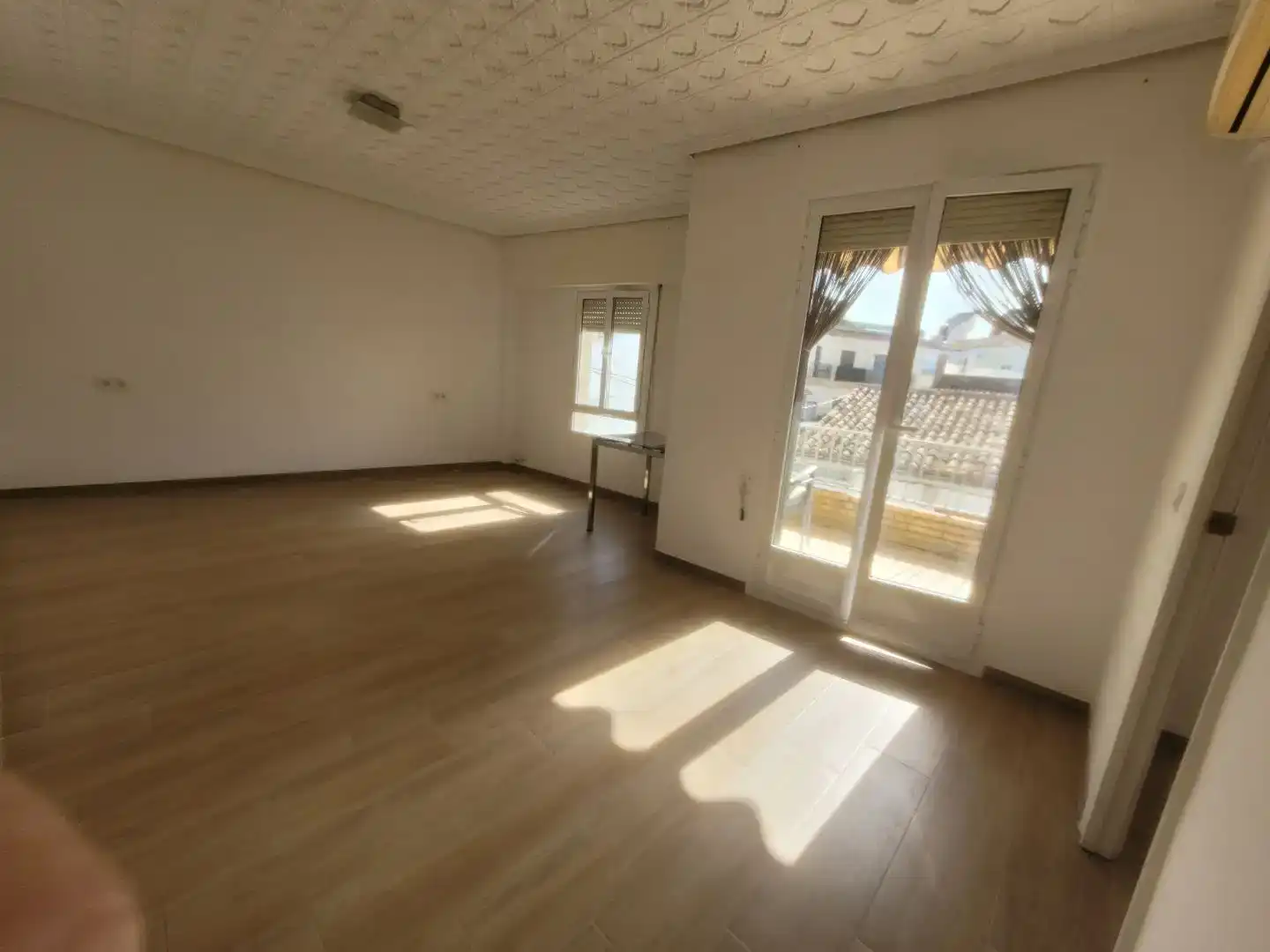 Sala d'estar de Pis en venda en Buñol amb Aire condicionat i Balcó