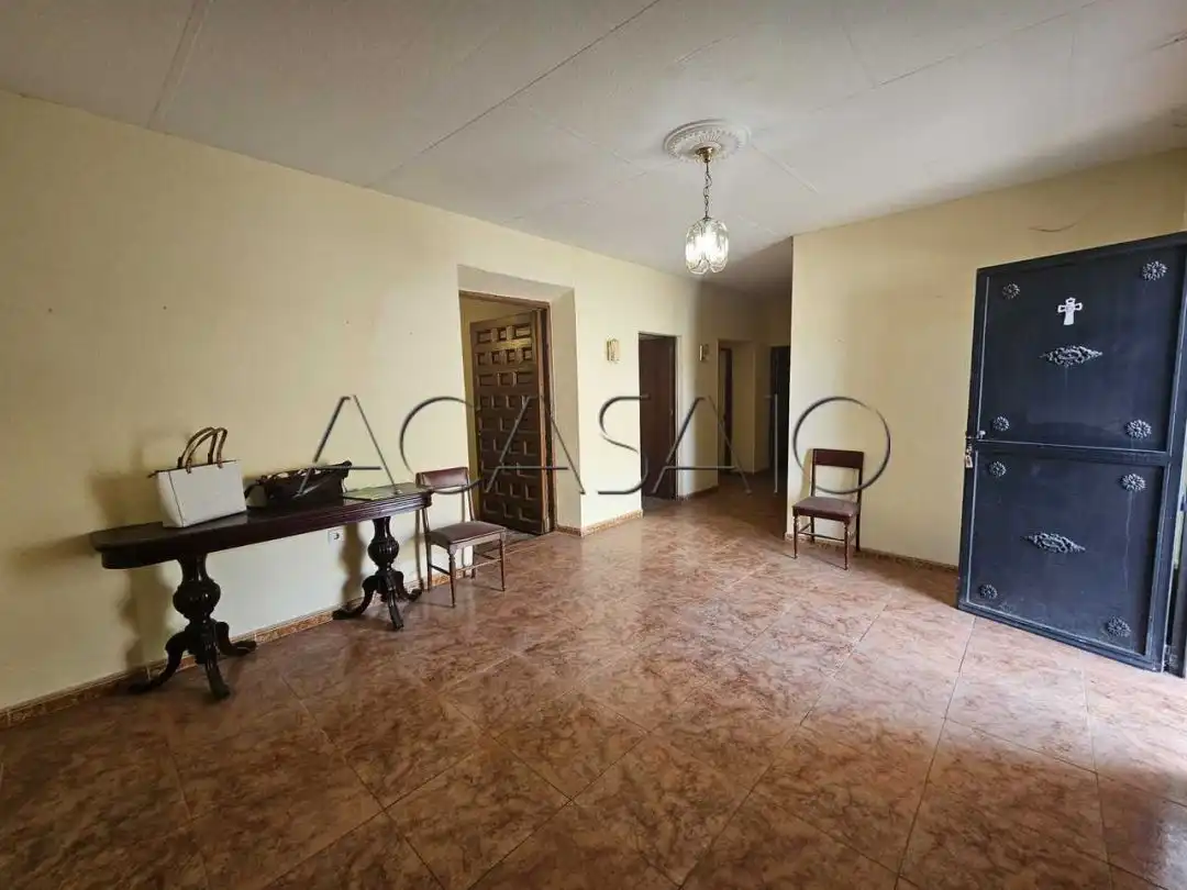 Houses for sale in Lominchar  with Storage room