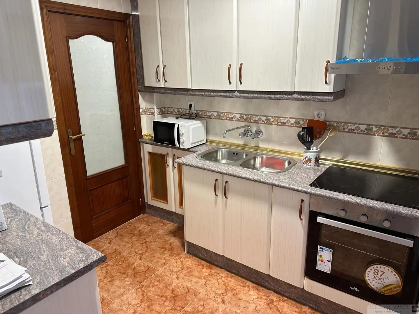 Cocina de Piso en venta en Albacete con Balcón