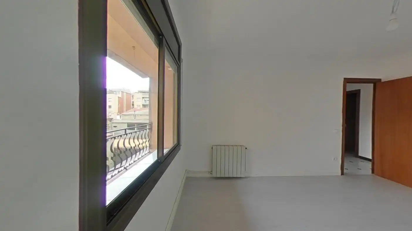 Bedroom of Flat for sale in Barberà del Vallès