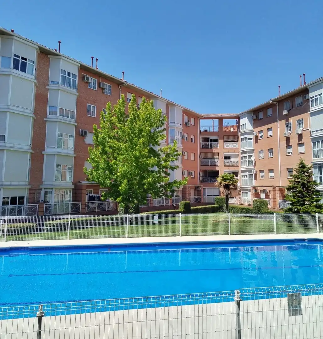 Exterior view of Flat for rent in Arganda del Rey  with Air Conditioner, Heating and Private garden