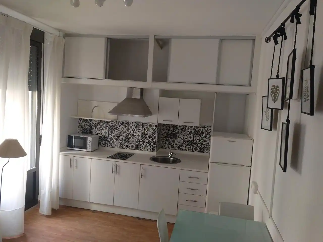 Kitchen of Study for rent in Córdoba  with Air Conditioner, Parquet flooring and Furnished