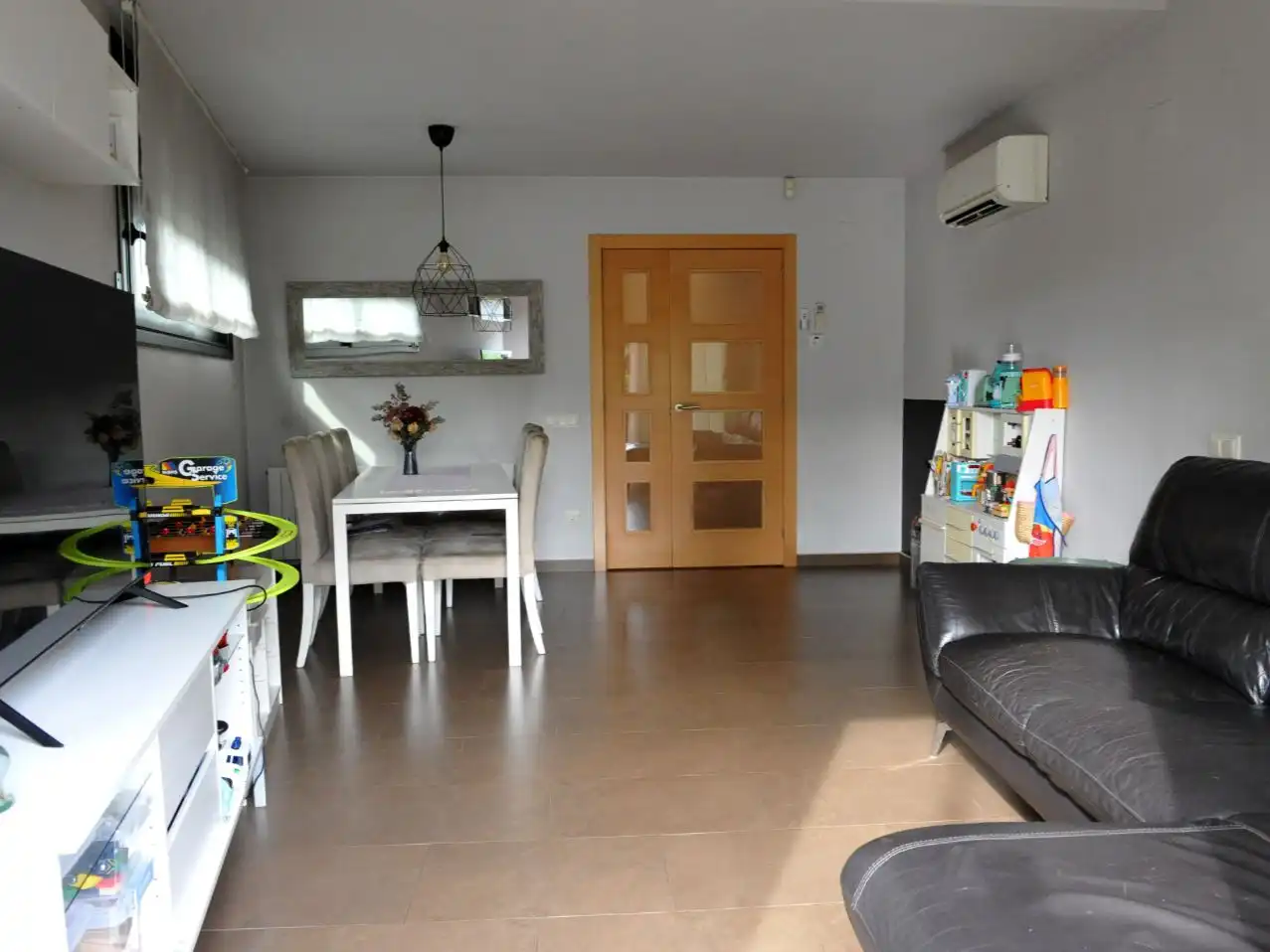 Casa aparellada amb jardí en venda a Carrer Marroc 54, imagen 6