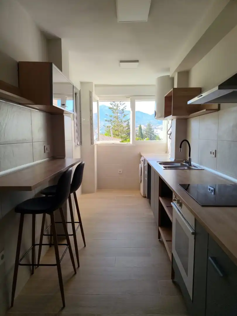 Cocina de Apartamento de alquiler en Fuengirola con Aire acondicionado, Terraza y Amueblado
