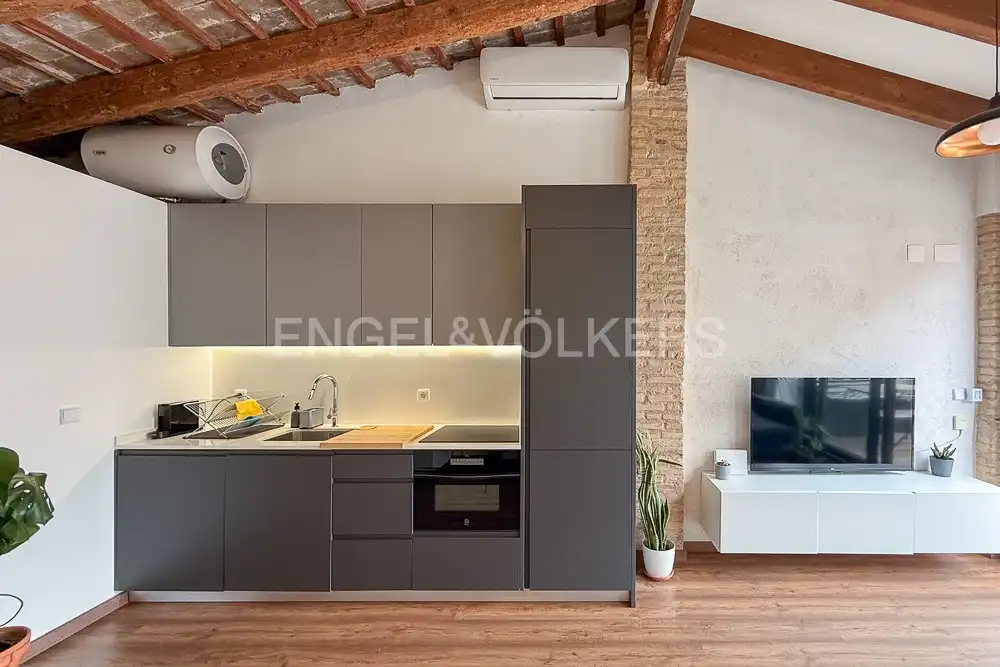 Küche von Wohnung zur Miete in Valencia mit Klimaanlage, Heizung und Terrasse