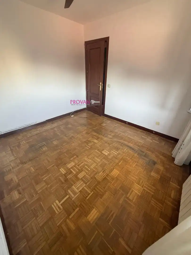 Dormitori de Pis en venda en Torrejón de Ardoz amb Aire condicionat, Calefacció i Parquet