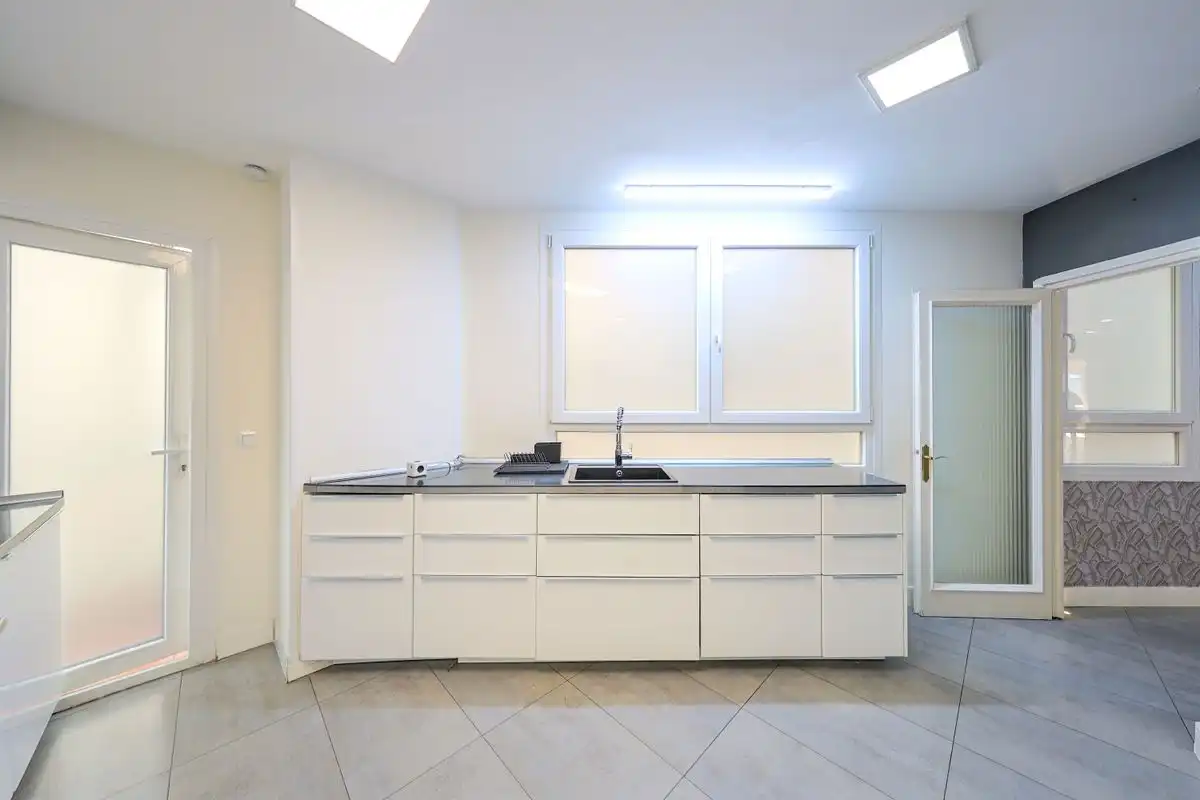 Appartement avec terrasse à vendre à Calle de Guzmán el Bueno, imagen 15
