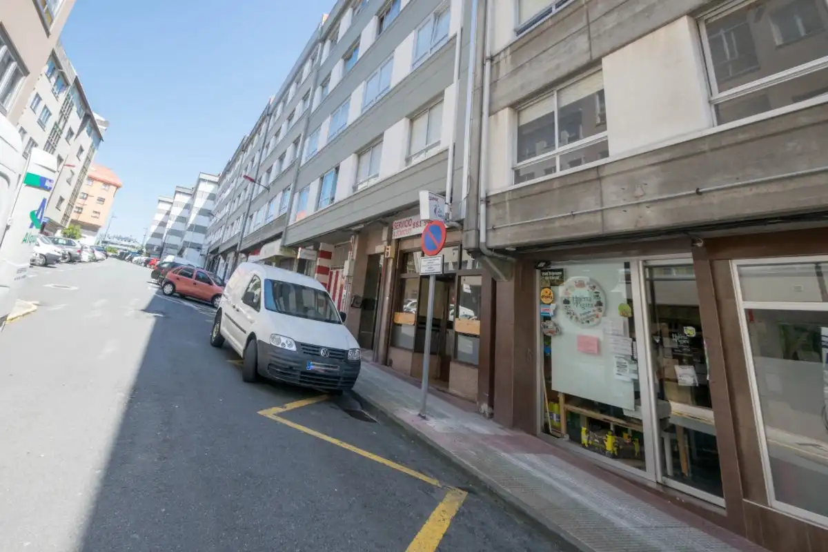 Locale commerciale in vendita a Cambre, imagen 4
