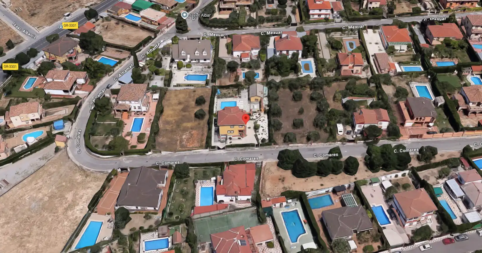 Vista exterior de Casa o xalet en venda en Villa de Otura amb Jardí privat, Terrassa i Piscina