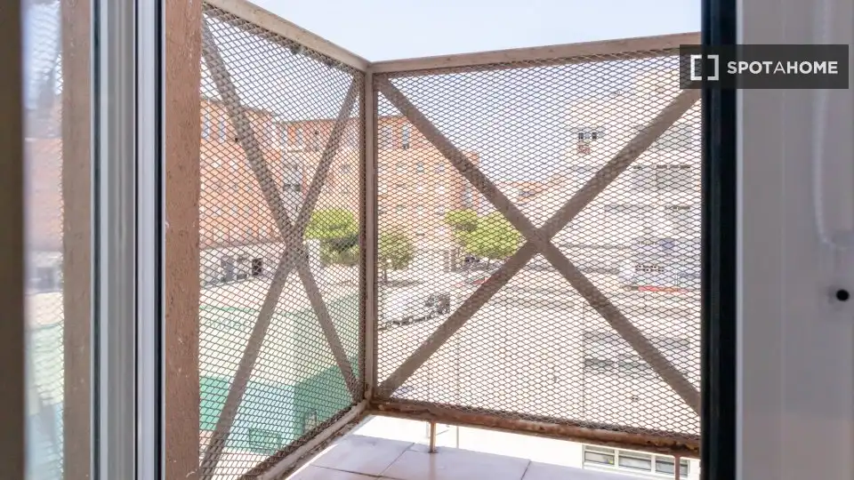 Terrassa de Pis de lloguer en Madrid amb Aire condicionat, Calefacció i Moblat