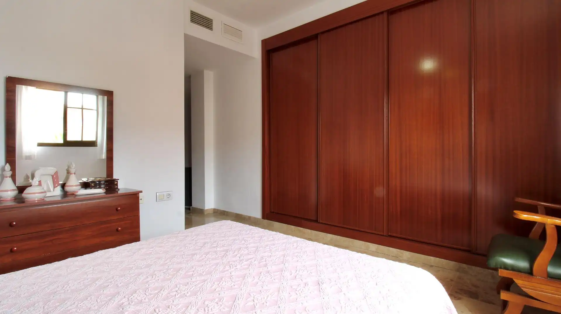 Habitación de Piso en venta en Roquetas de Mar con Aire acondicionado, Calefacción y Terraza