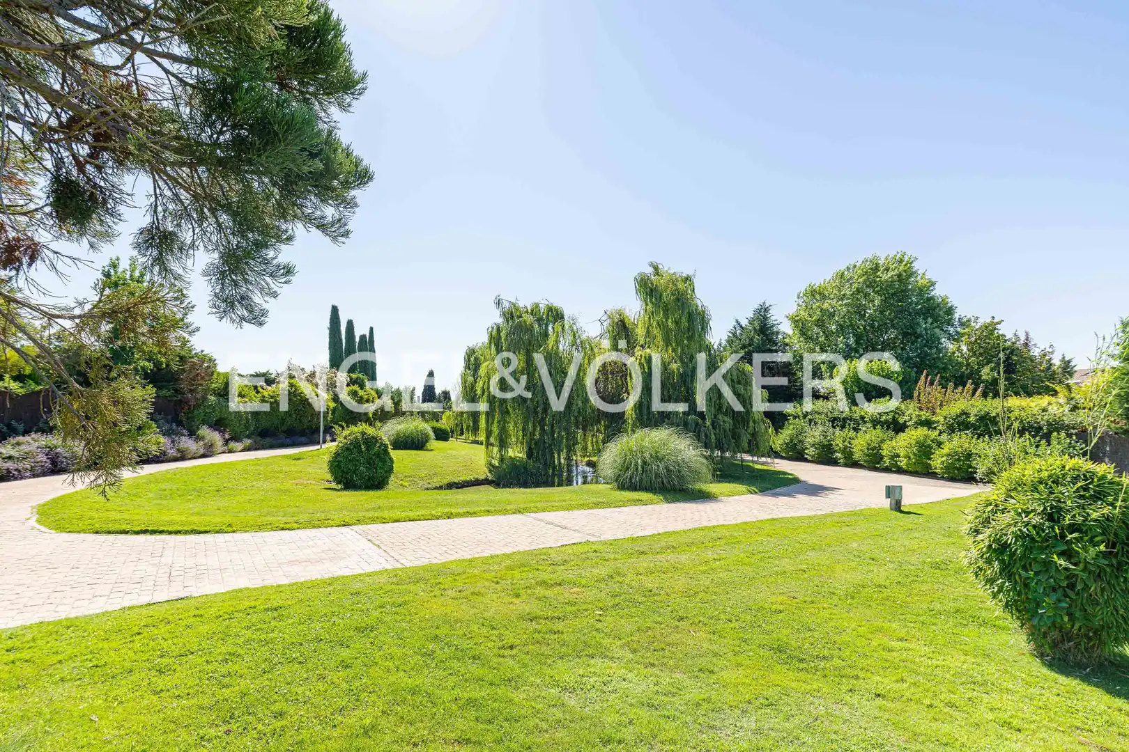 Casa o xalet de lloguer en Pozuelo de Alarcón amb Aire condicionat, Calefacció i Jardí privat