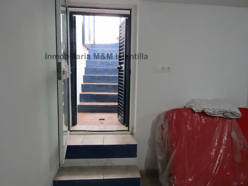 Casa adosada en venta en Islantilla con Terraza, Trastero y Amueblado