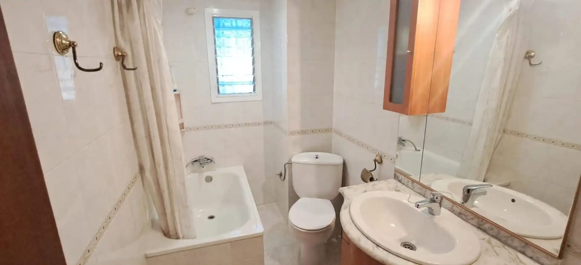 Bathroom of Flat for sale in Utrera Ciudad 