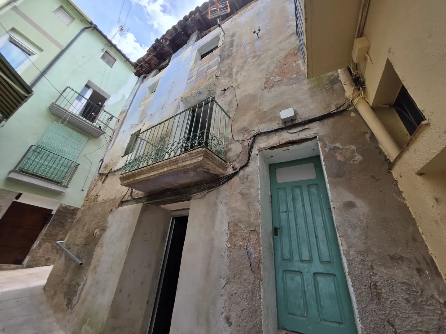 Vista exterior de Casa o xalet en venda en Benifallet amb Traster, Moblat i Balcó