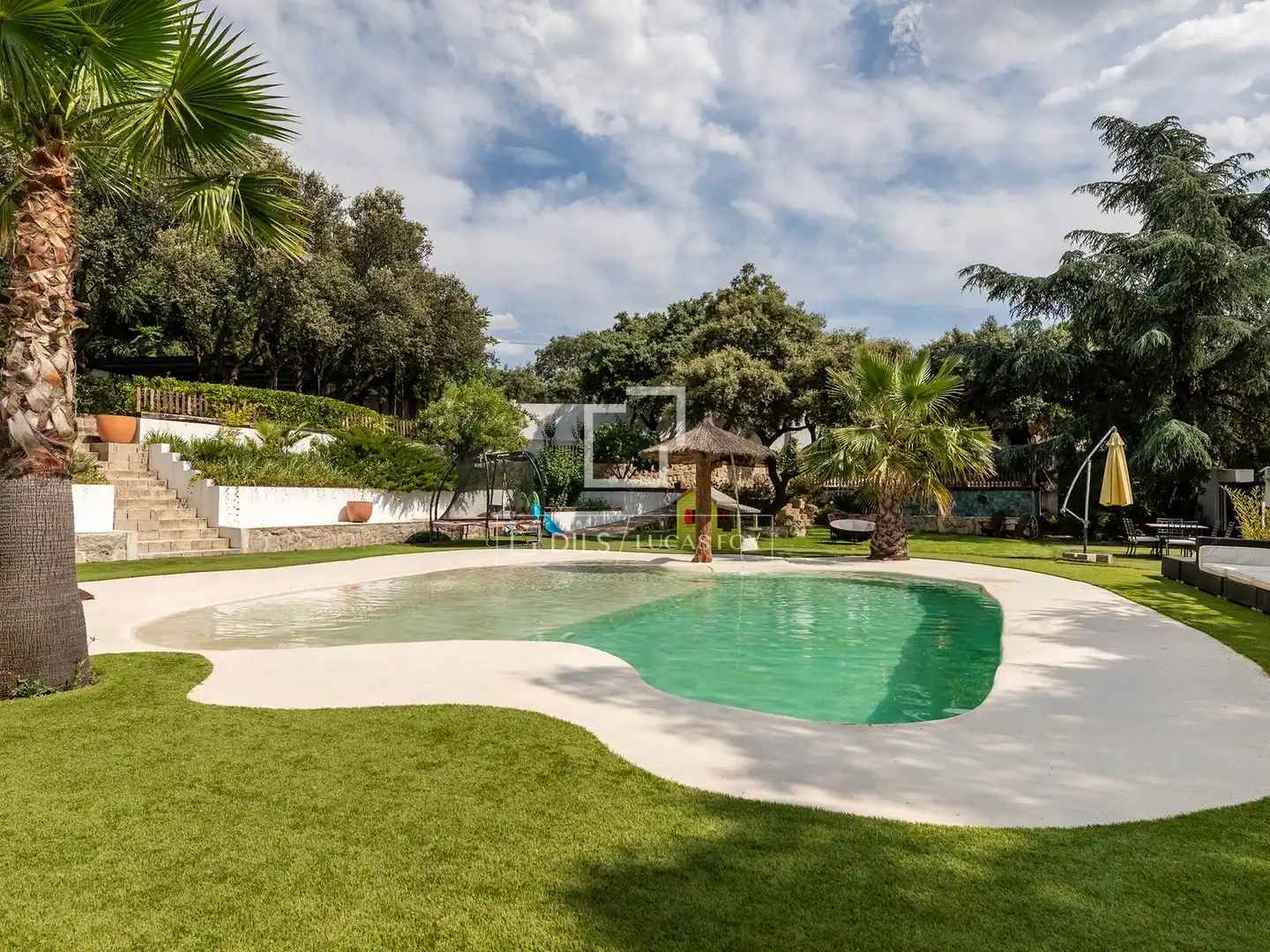 Piscina de Casa o chalet en venta en Torrelodones con Aire acondicionado, Jardín privado y Terraza