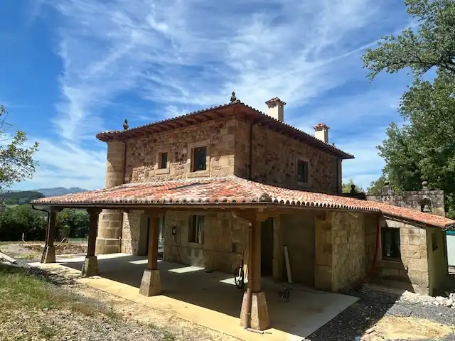 Vista exterior de Casa o chalet en venta en Ribamontán al Monte con Aire acondicionado, Calefacción y Jardín privado